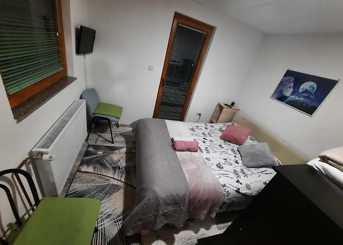 Quarto em Acomodações Particulares Vikendica Ole *